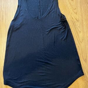 GAP Black Scoop Neck Tank Top